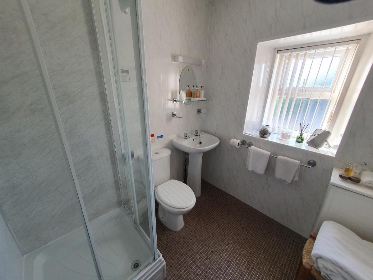 גרטנה Kirkcroft Guest House מראה חיצוני תמונה